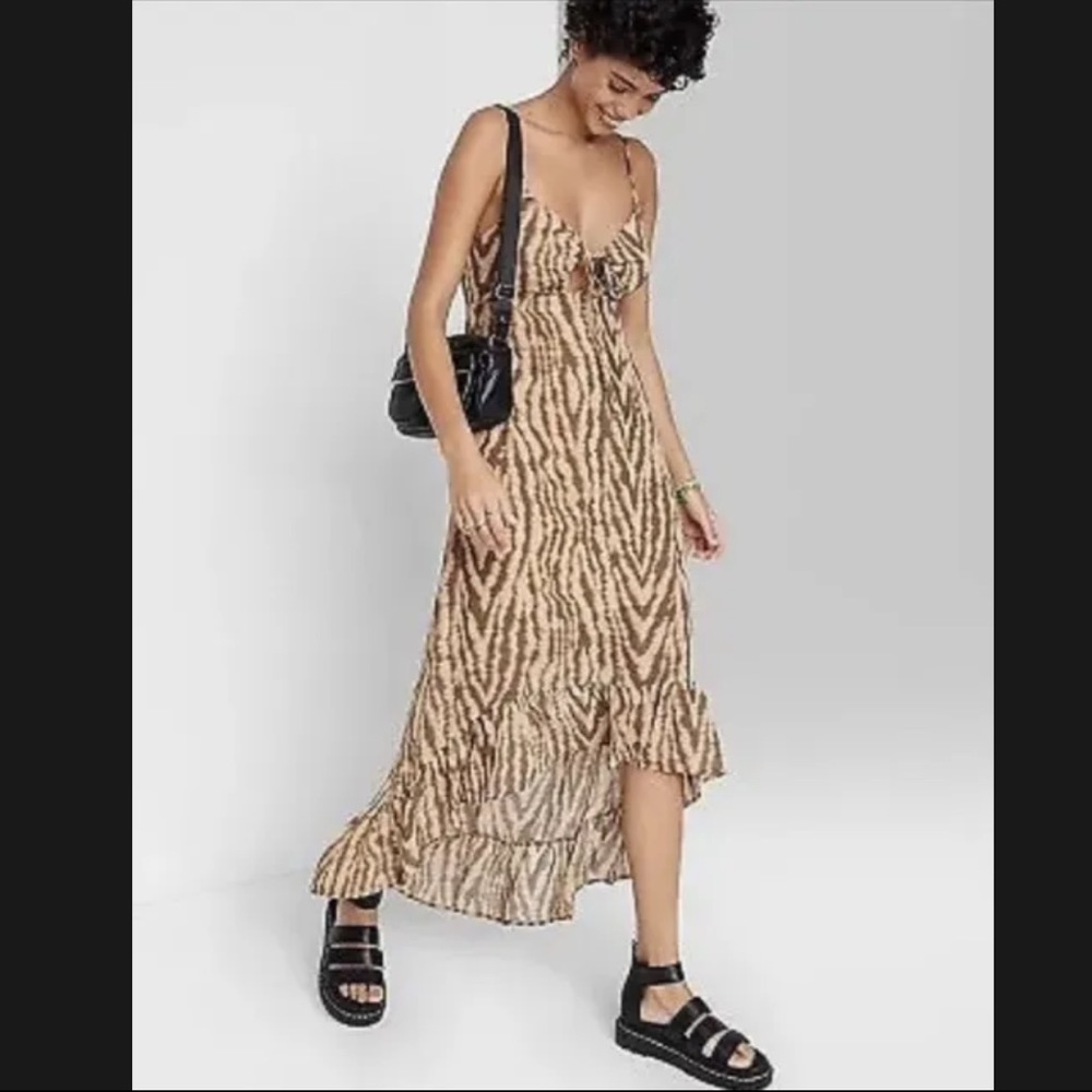 Women's Sleeveless High-Low Hem Chiffon Dress - Wild Fable Cognac Tiger Print XS